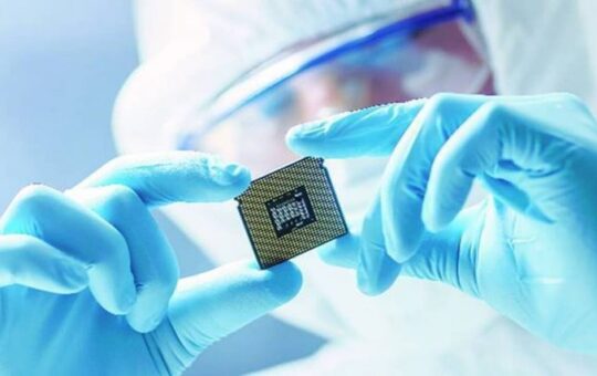 ‘Over next 6 yrs, 100 cos in semiconductor space will benefit from Rs 76k-cr policy boost’