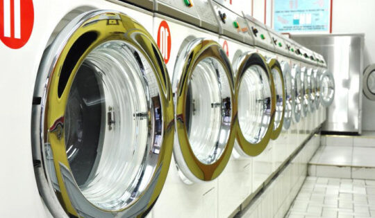 4 REASONS WHY LAUNDRY TECHNOLOGY IS IMPORTANT FOR YOUR BUSINESS