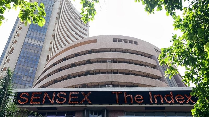 Trade setup for Dec 16: Can bulls rescue Nifty50? Check out key market cues ahead of Thursday's session